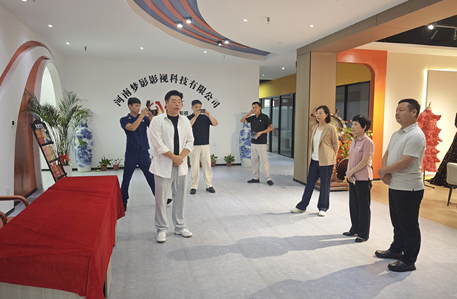 此图像的alt属性为空;文件名为e031cc8b6e197dc73785250908092400.jpg
